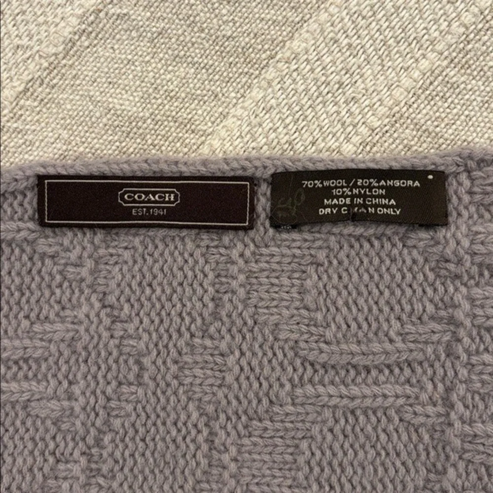 Coach Logo Cable Knit Wool Scarf‎ Unisex Gray